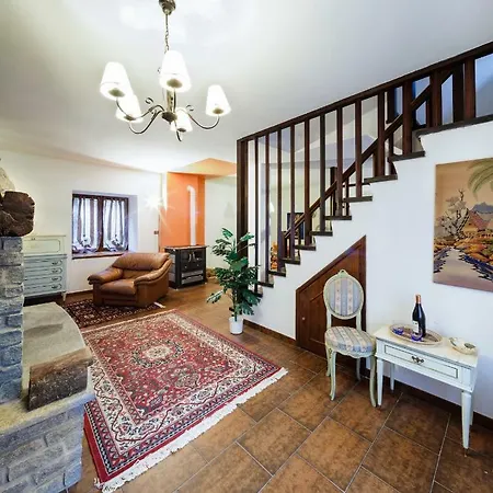 Armona Holiday home Susa