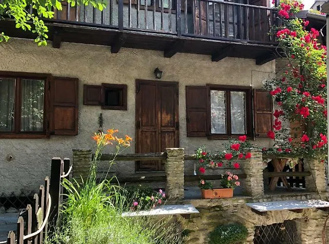Nyaraló Armona *